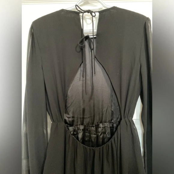 Revolve Allister Dress - Picture 9 of 9